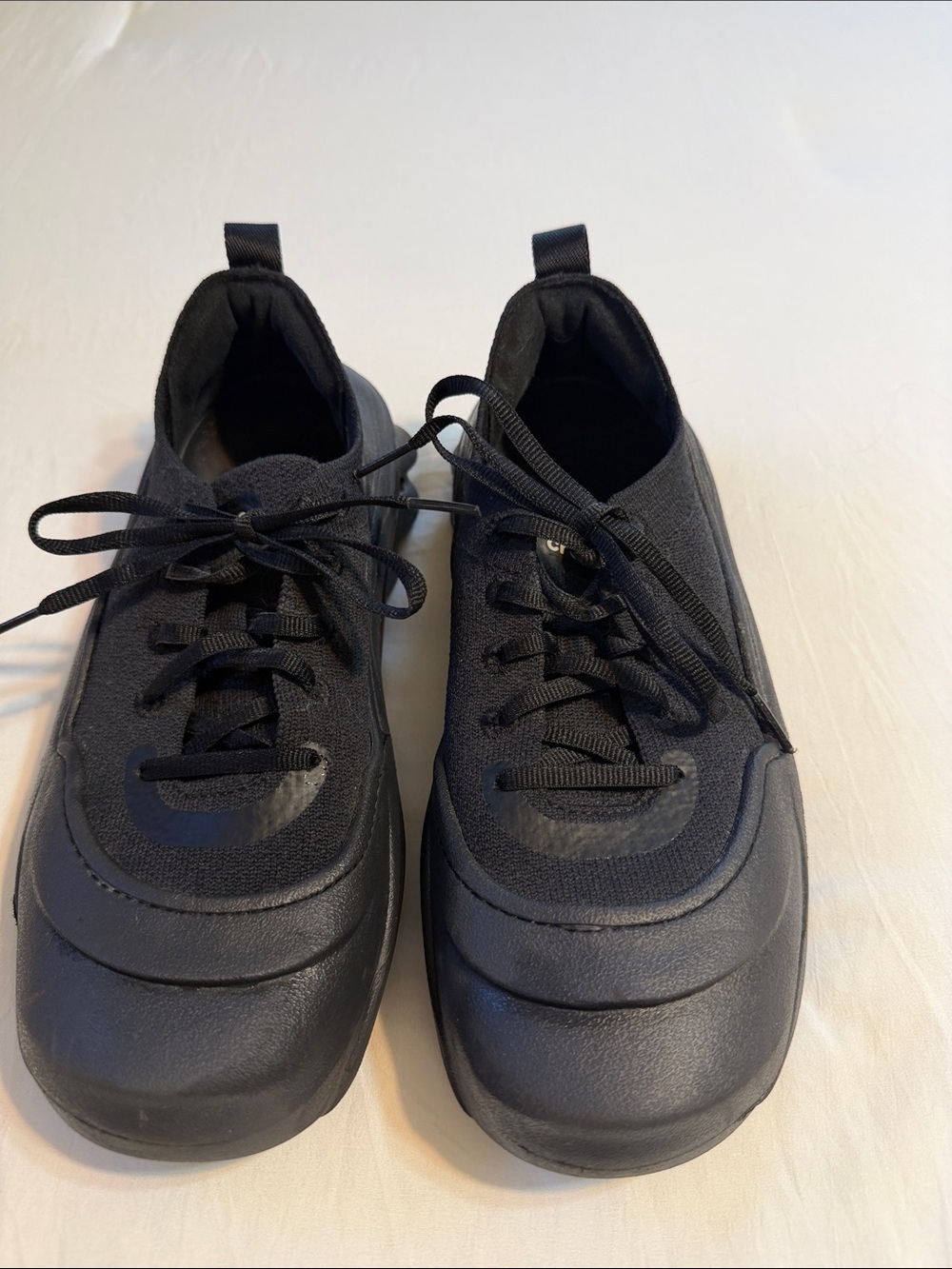 CROCS unisex Echo Surge Black Athletic Lace-Up   M7/W9